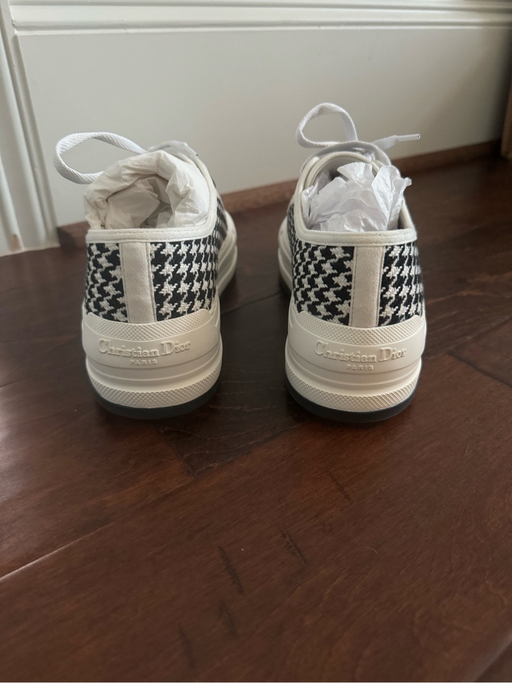 Dior Black & White Houndstooth Low-Top Canvas Sneaker- 36.5 - Picture 4 of 9
